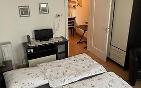 Hollaenders Apartment